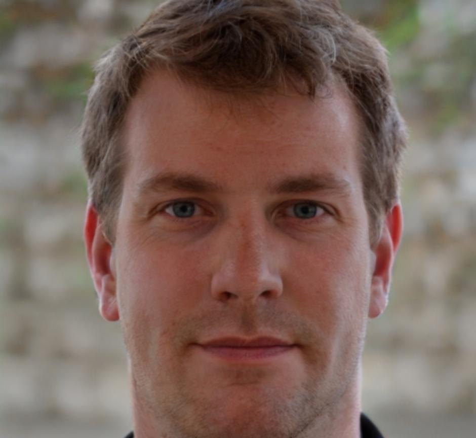 Бахтияр Нурпеисов - ведущий семейный консультант с 12-летним опытом работы